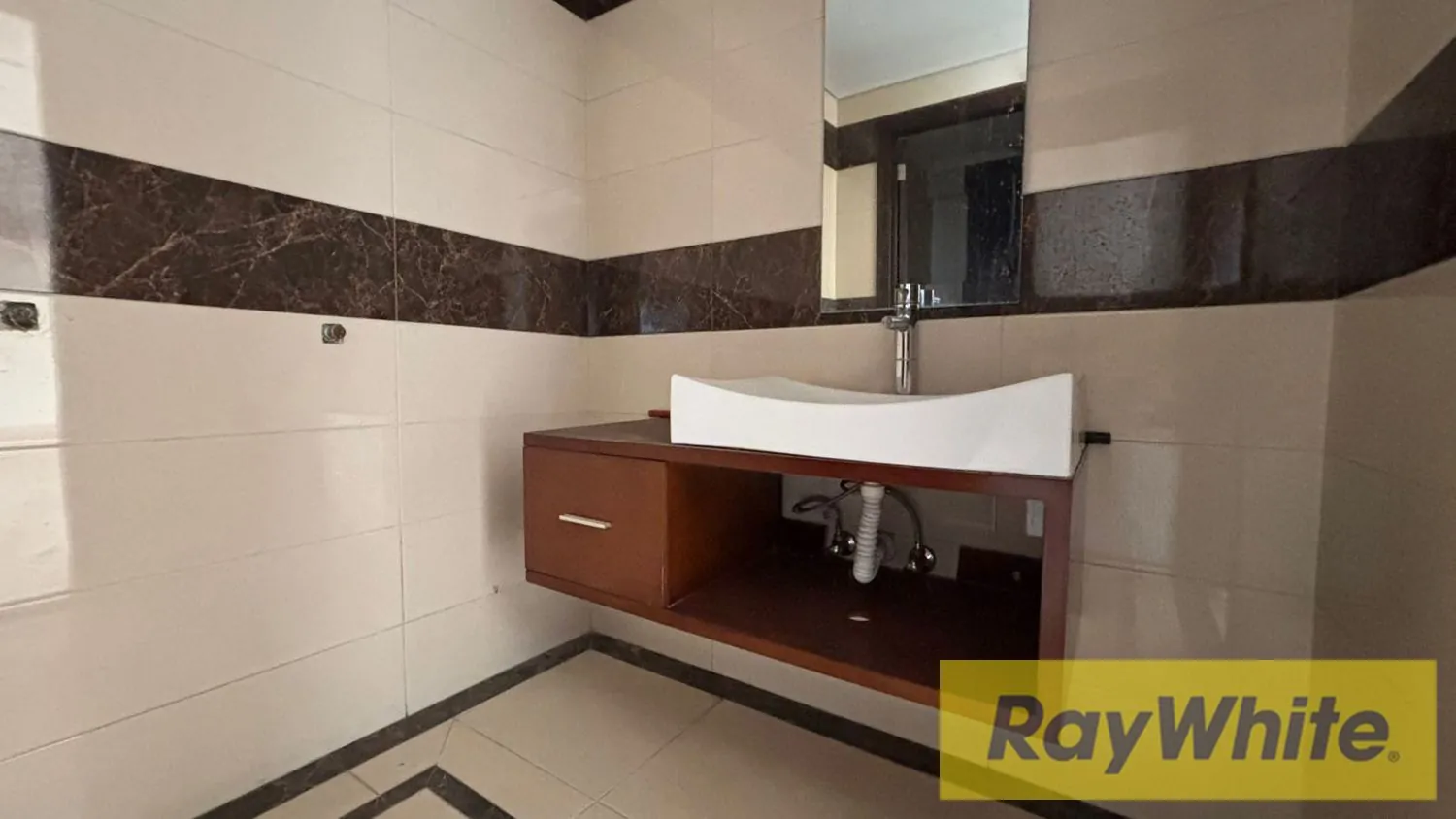Penthouse For Sale In Ras El Nabeh — photo 4