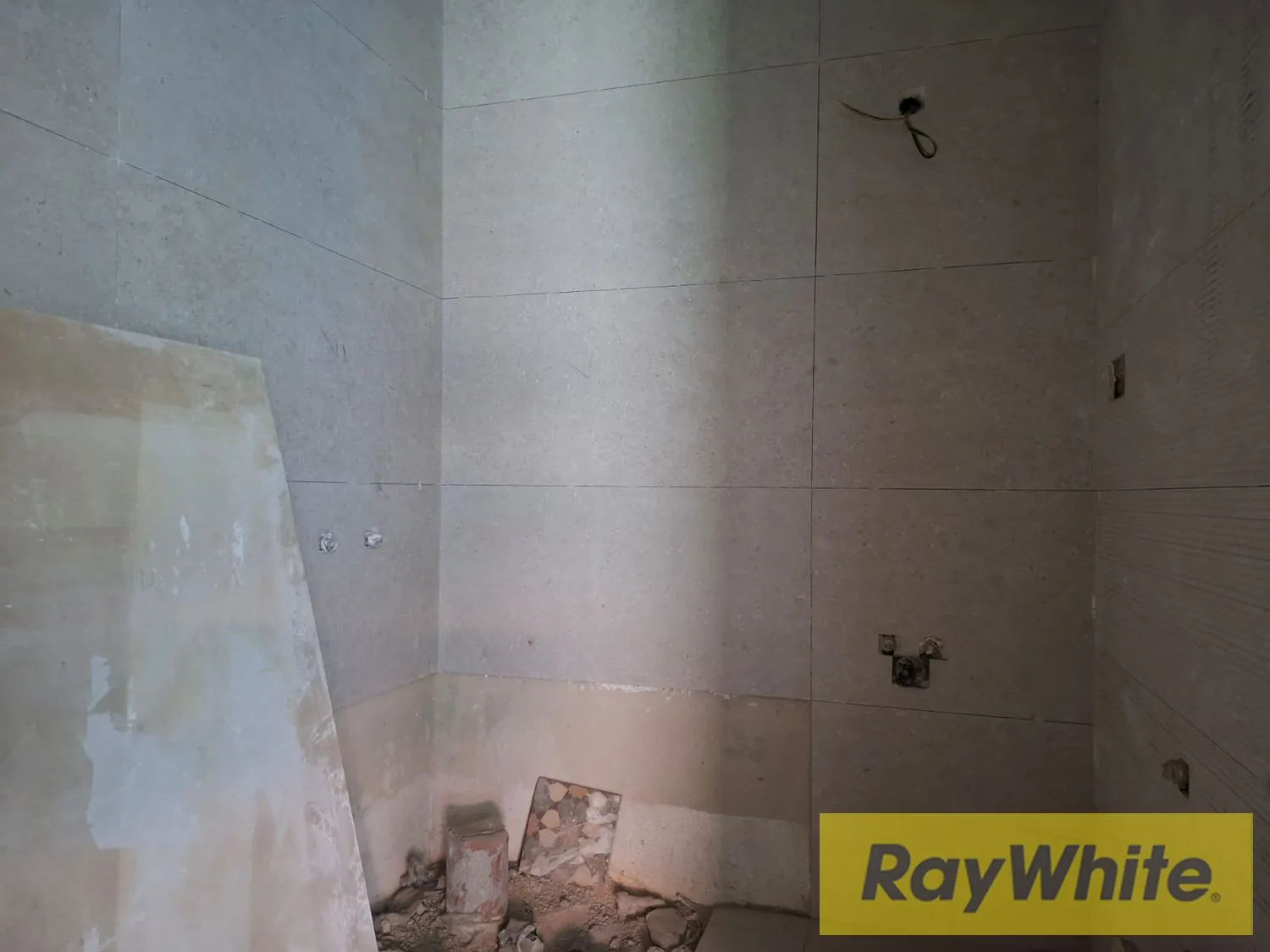 Apartment For Sale In Hamra — photo 3