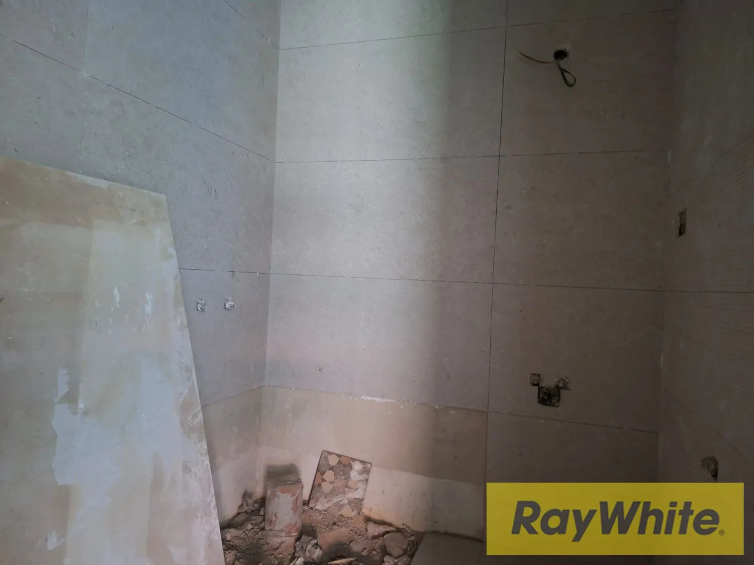Apartment For Sale In Hamra — photo 5