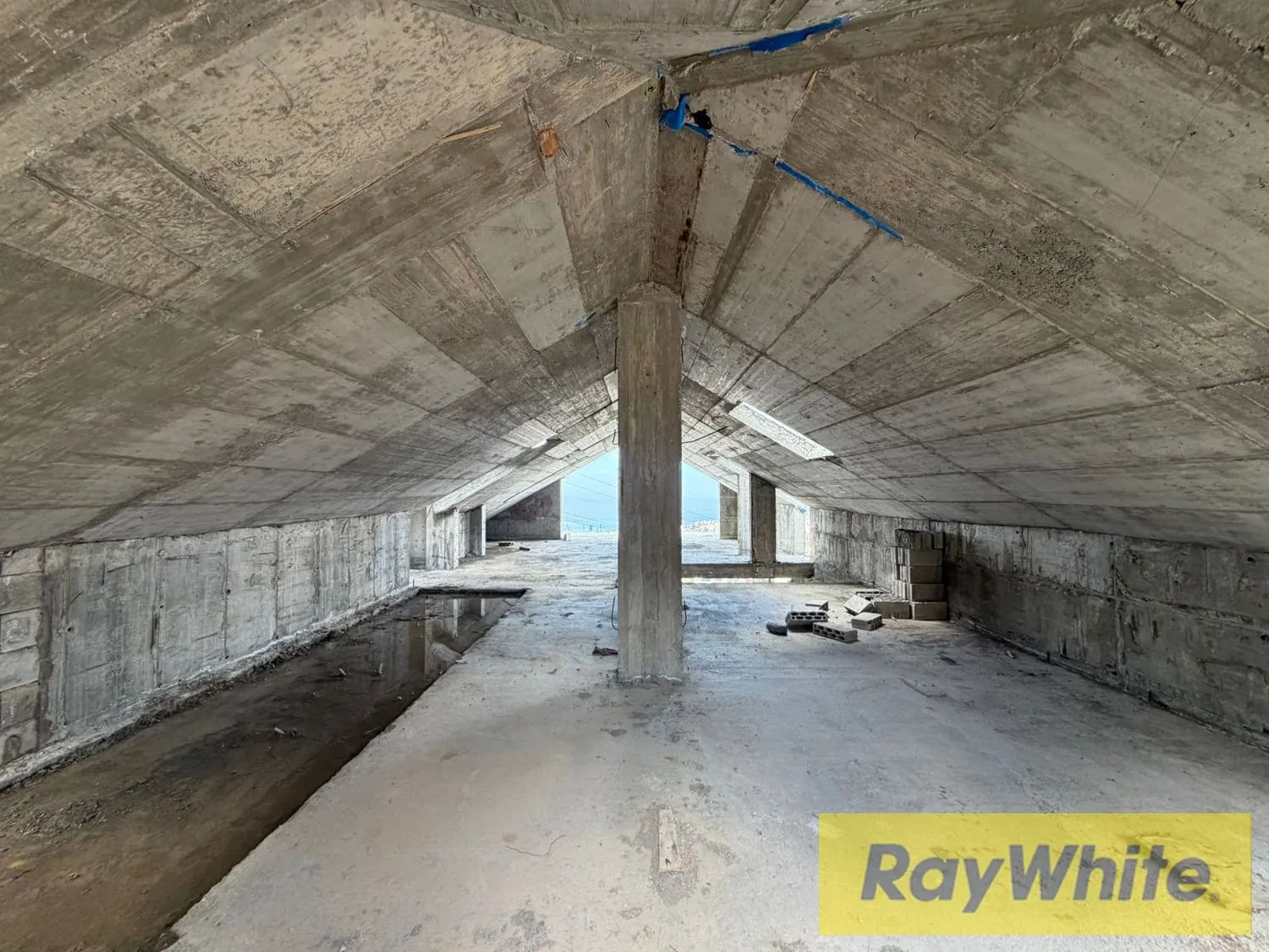 Duplex For Sale In Ain Saadeh – Under Construction — photo 2