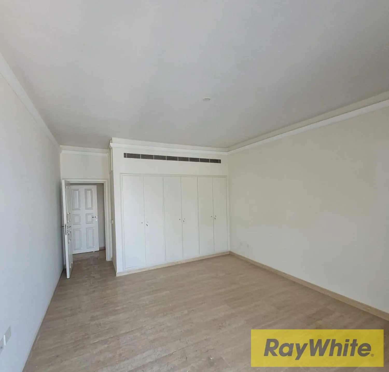 Luxury Apartment For Rent In Achrafieh — photo 4