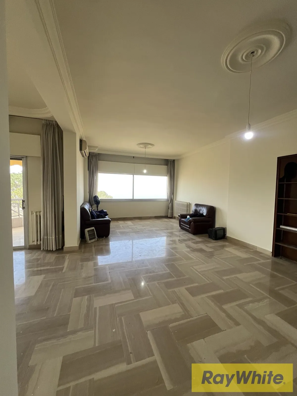 Apartment For Sale In Ain Saade – Sea View — الصورة 2