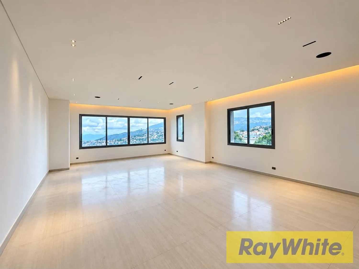 Luxury Duplex For Sale In Hbous — photo 1