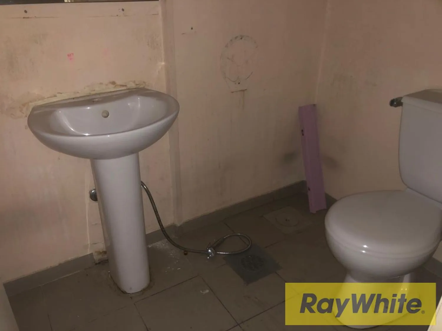Open Space For Rent In Horch Tabet – Prime Location — الصورة 4