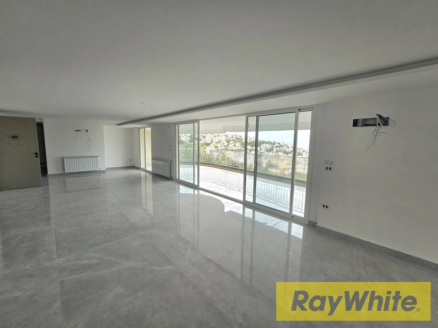 Apartment For Sale In Kornet Chehwan – Open View — الصورة 2