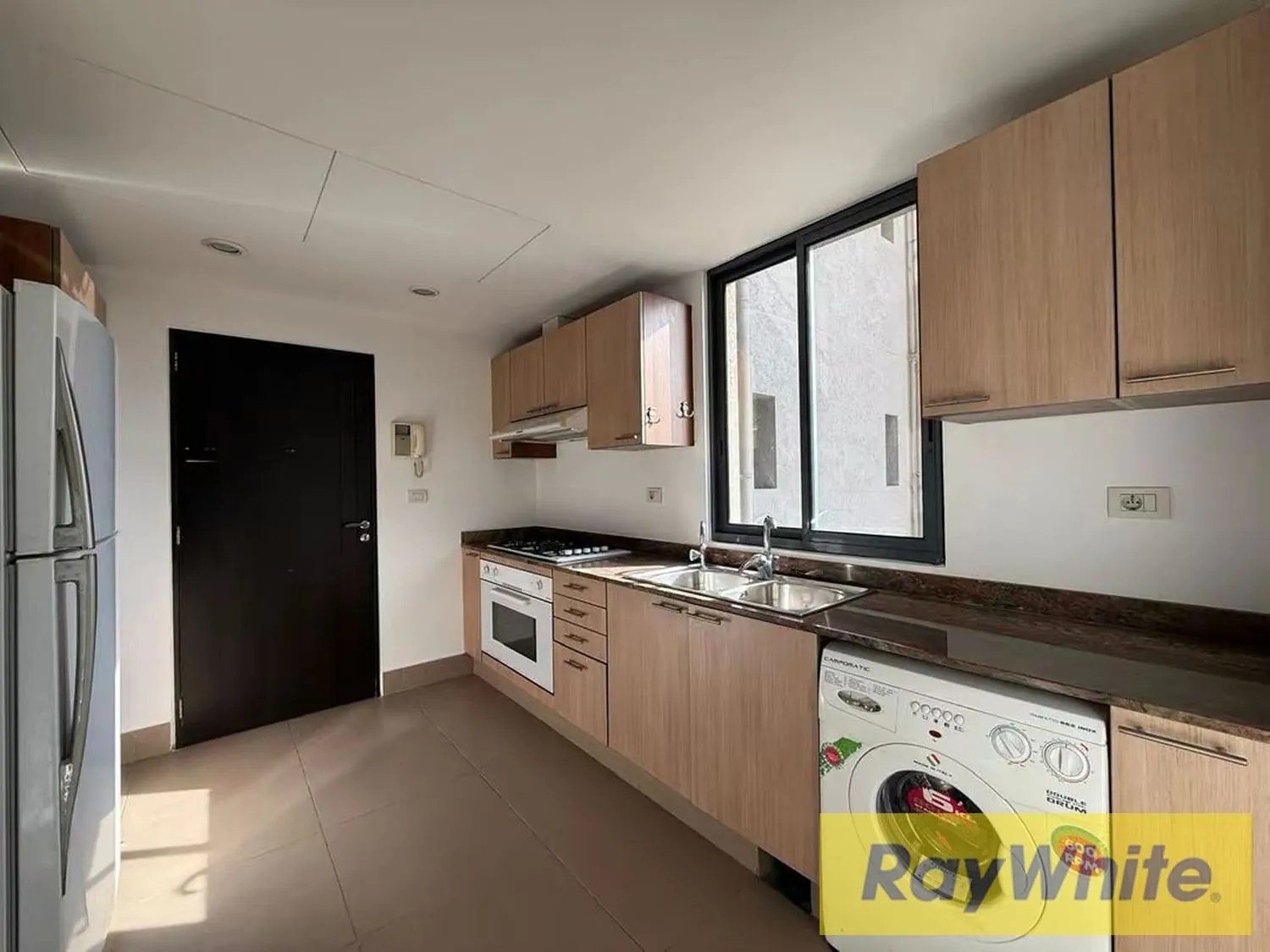 Apartment For Sale In Achrafieh – Furnished — الصورة 3