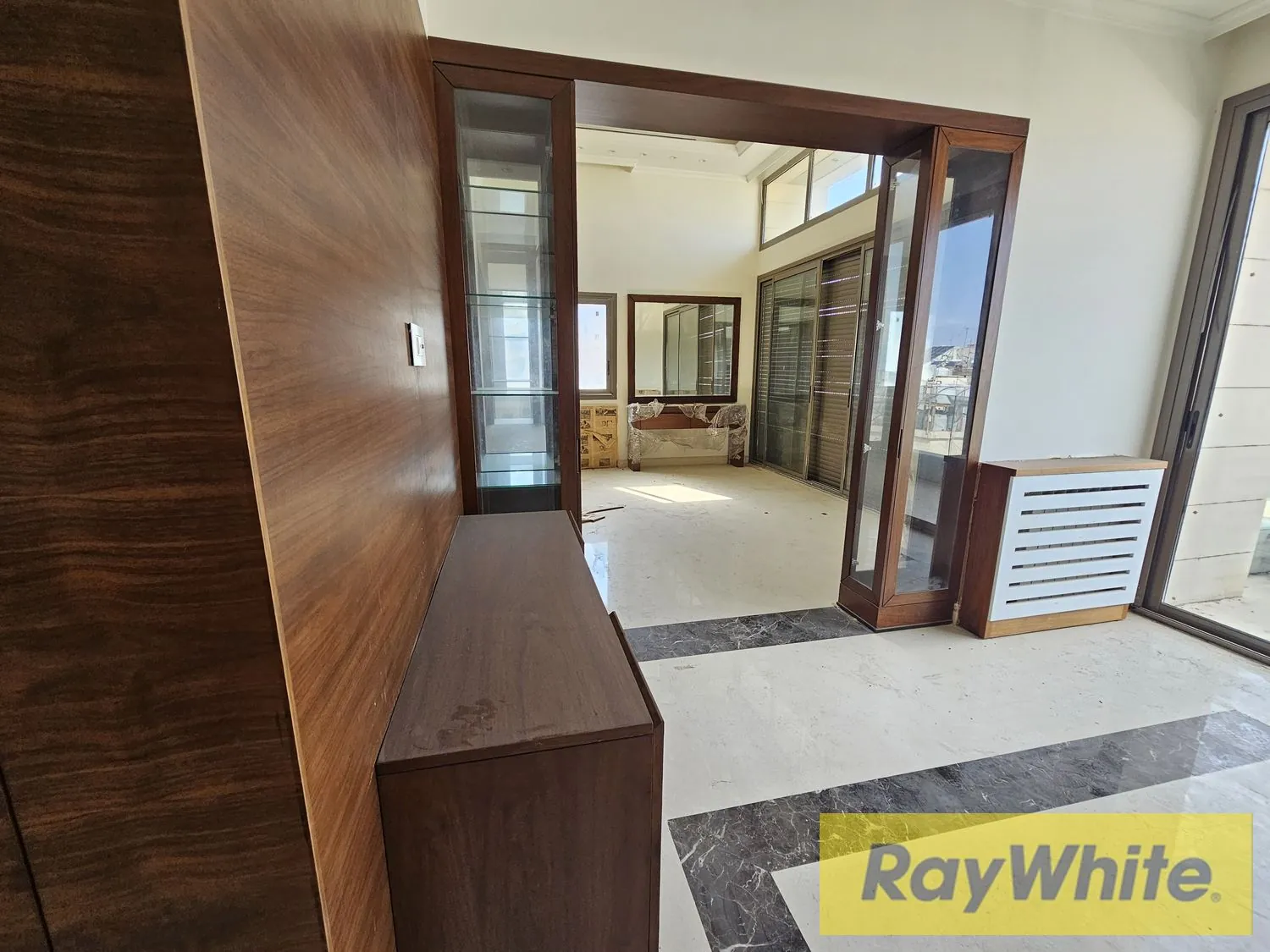 Duplex For Sale In Achrafieh — photo 2