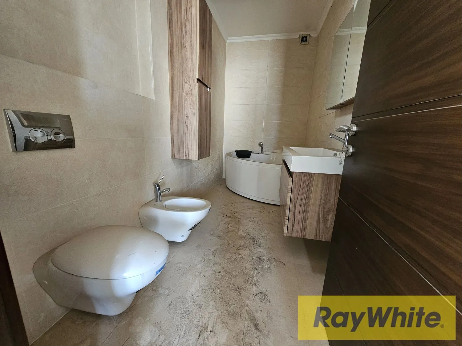 Duplex For Sale In Achrafieh — photo 4