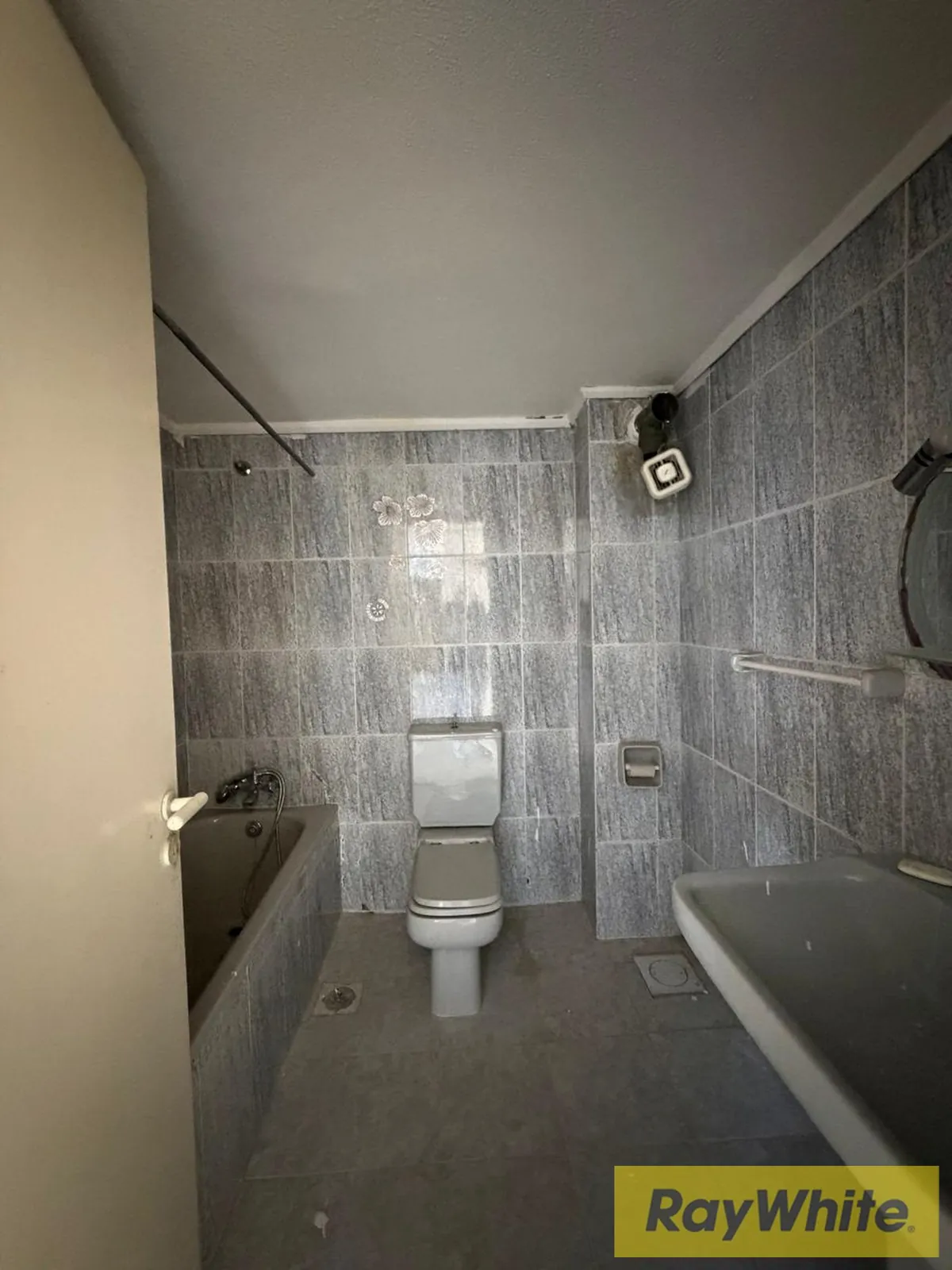 Duplex For Rent In Bharsaf-200 Sqm — photo 3