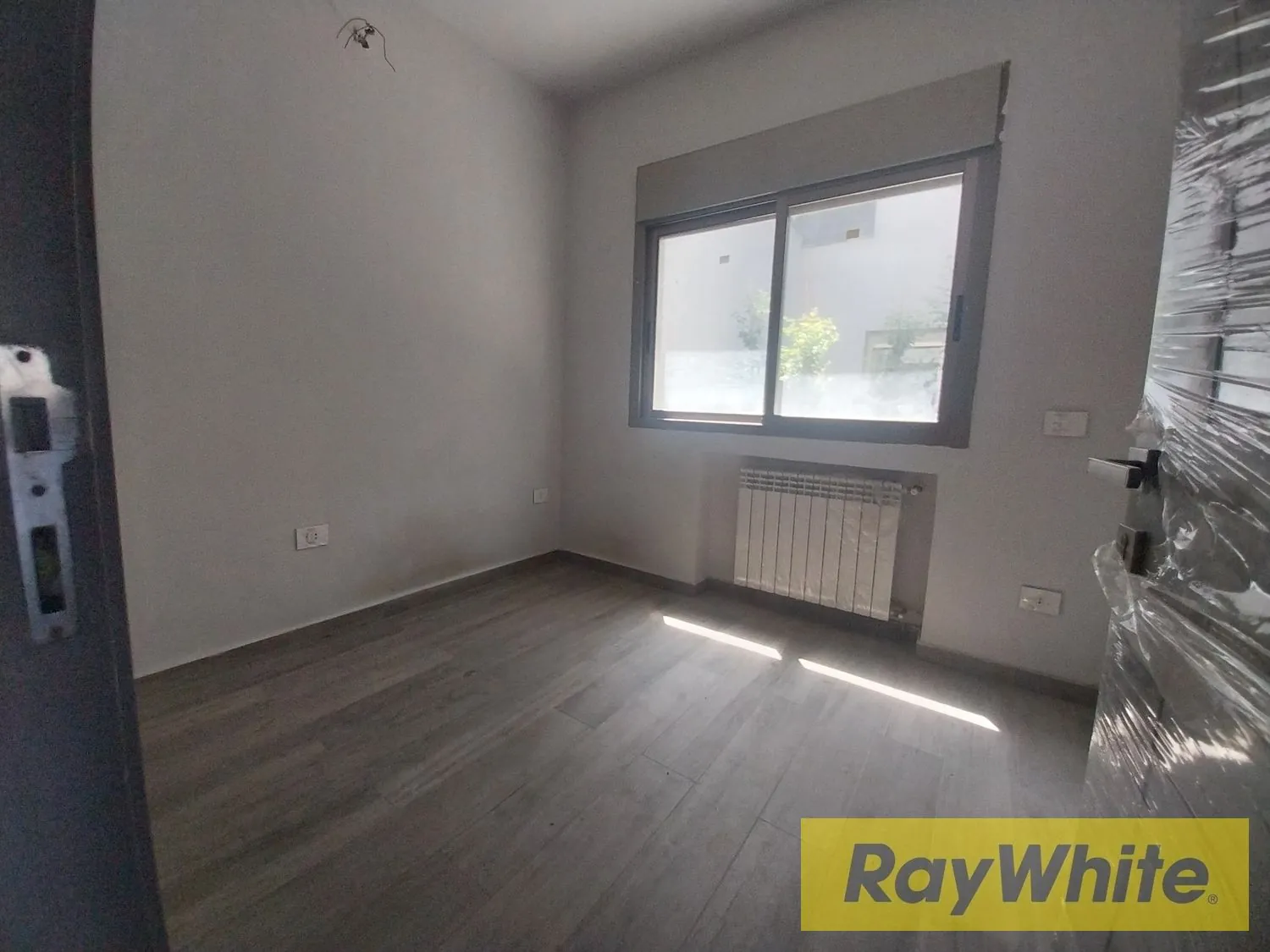 Brand New Apartment With Spacious Garden – Dbayeh — photo 5