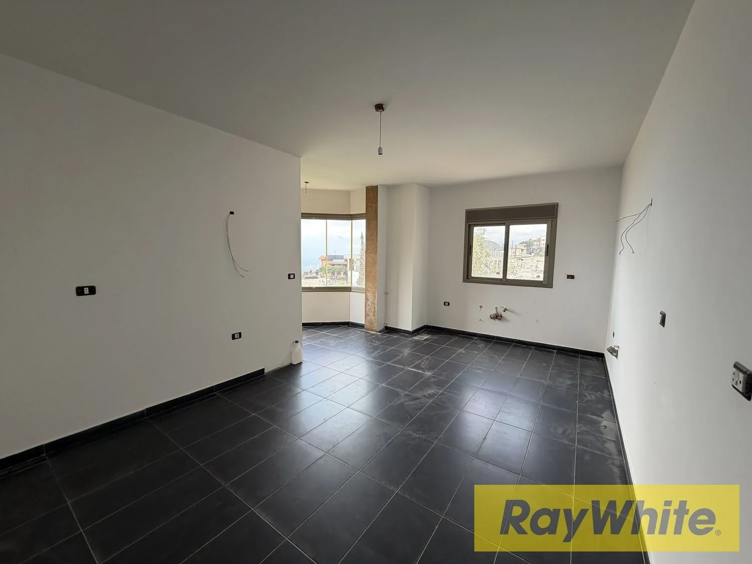 Apartment For Sale In Kornet Chehwan — photo 3