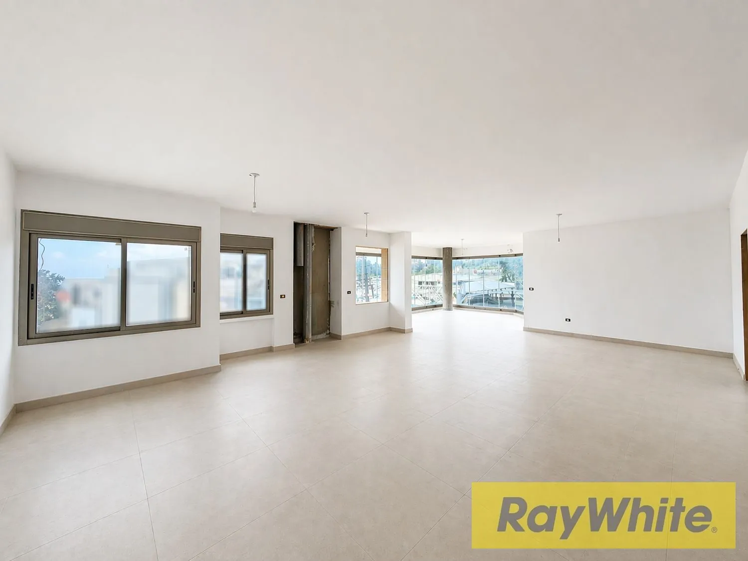 Apartment For Sale In Kornet Chehwan
