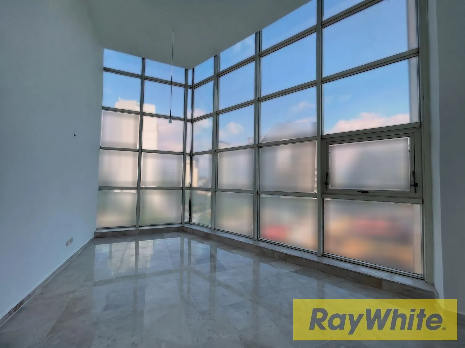 Office For Rent In Achrafieh — photo 2