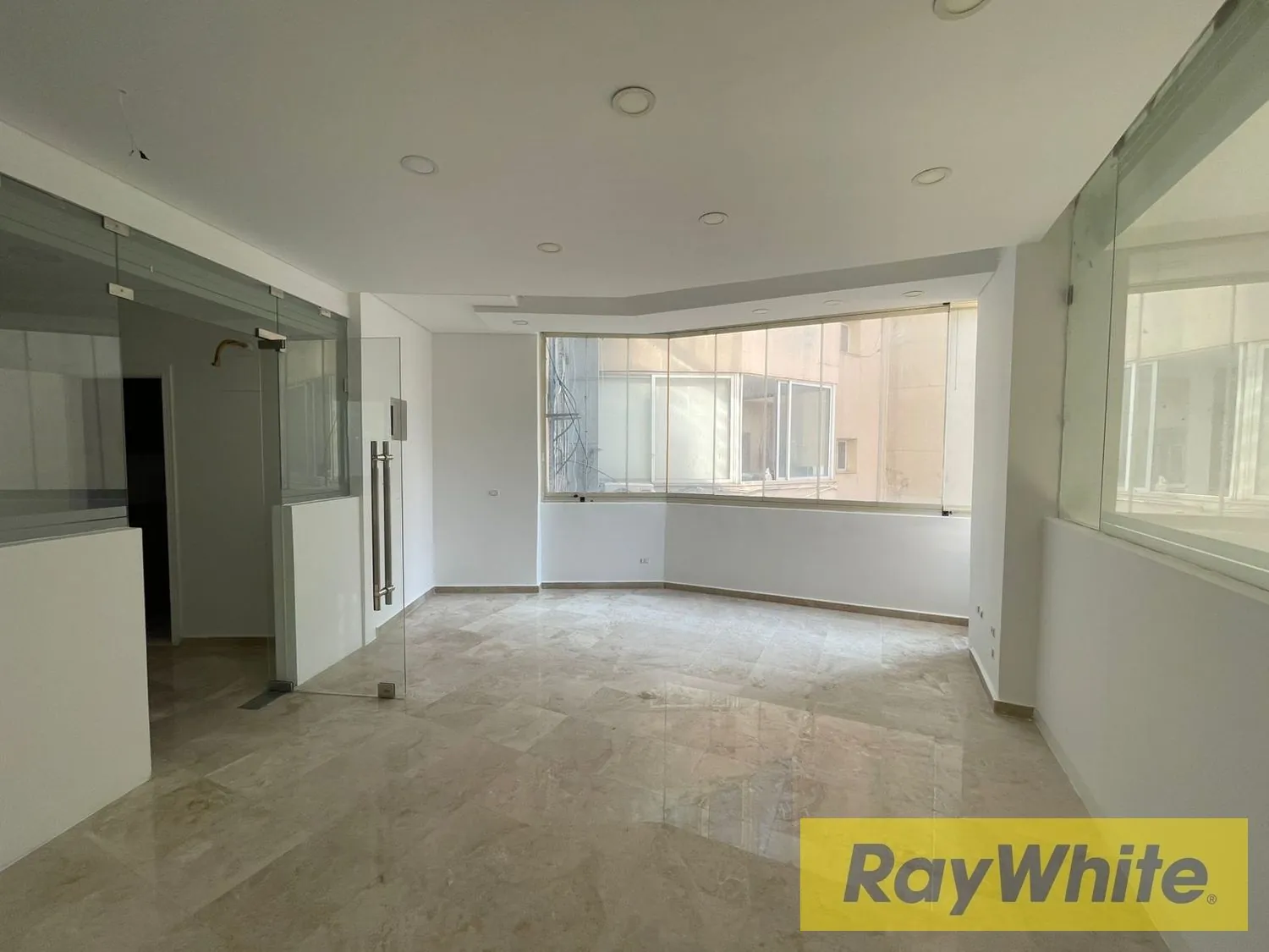 Office For Rent In Achrafieh — photo 4