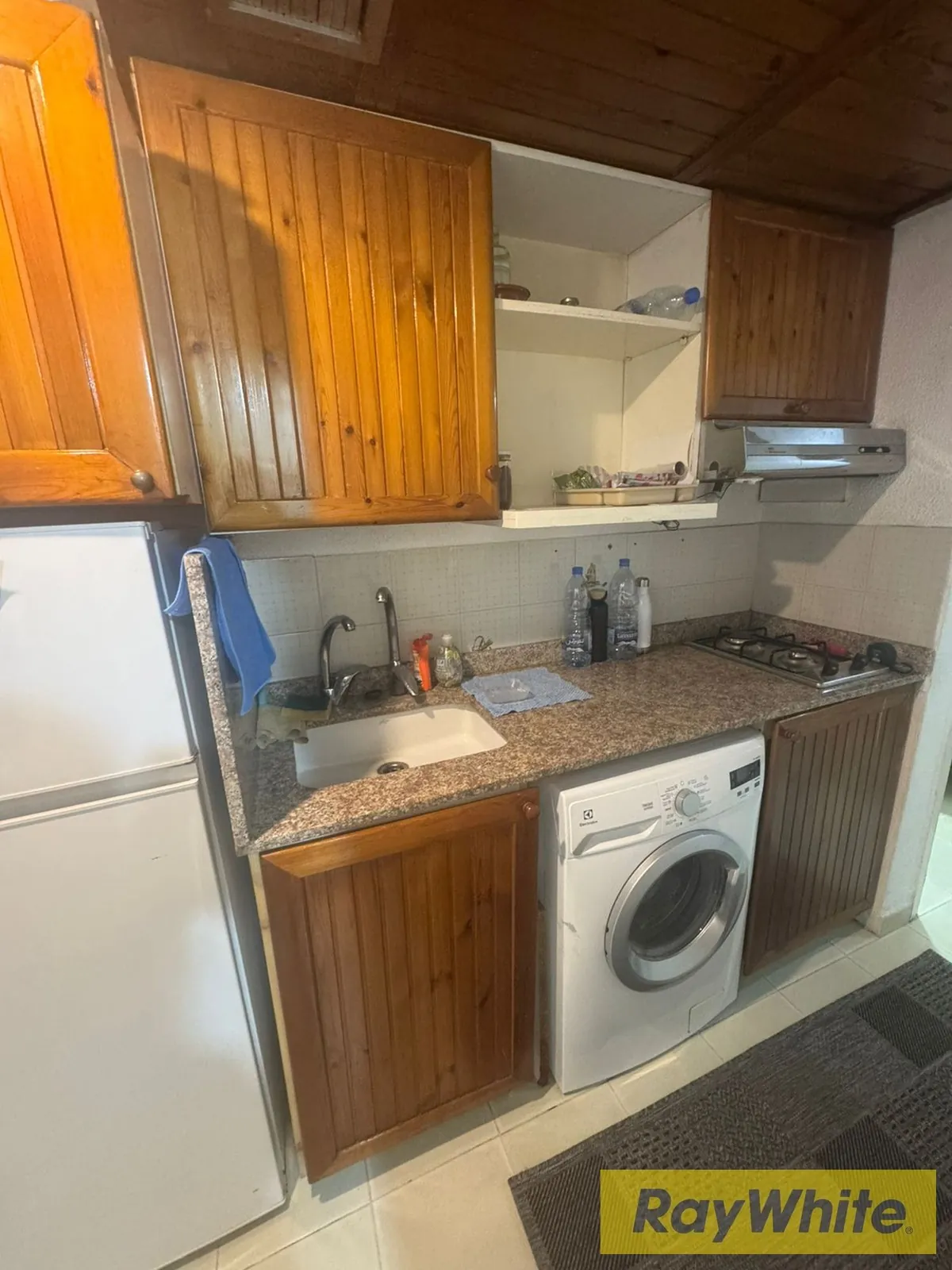 Chalet For Sale In Jounieh – 42 Sqm, Garden Area, Furnished — الصورة 3