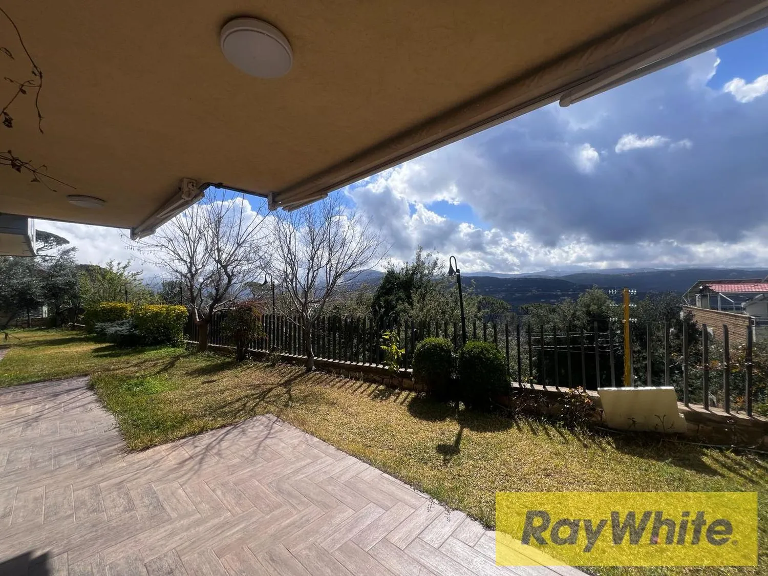 Apartment For Rent In Baabdat – Terrace And Garden Area