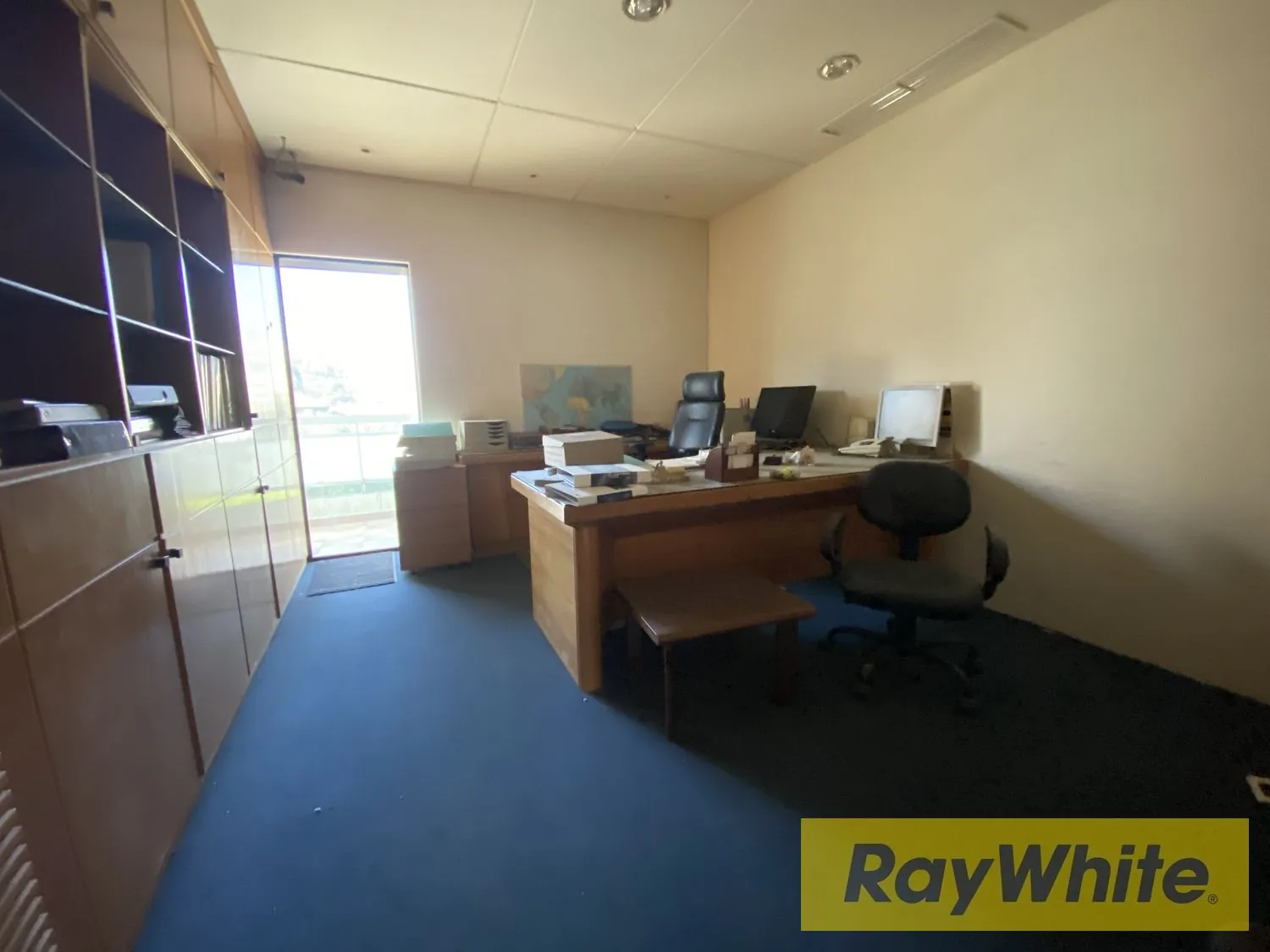 Office For Sale In Jdeideh – Can Be Convertible To Residential — الصورة 5