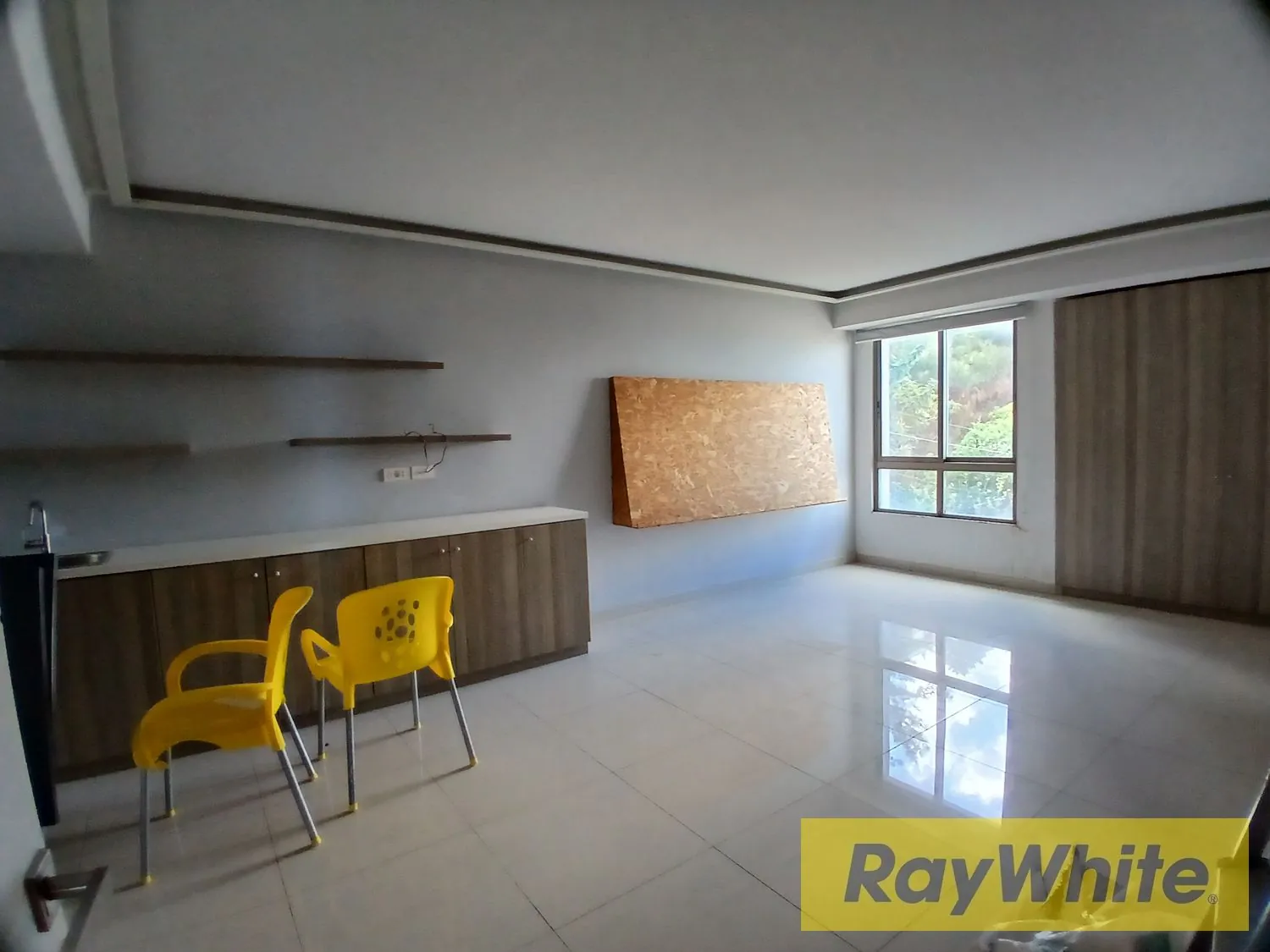 Office For Rent In Mtayleb – Spacious And Functional Workspace — الصورة 4