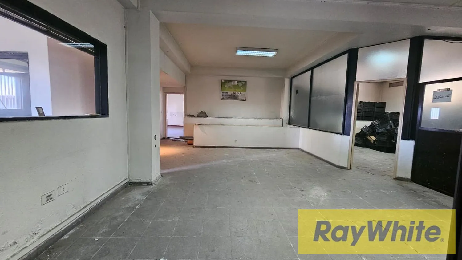 Warehouse For Sale Highway Hazmieh Prime — الصورة 4