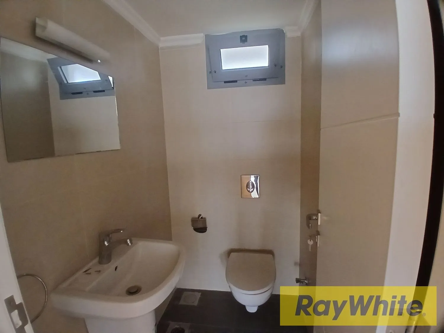 Apartment For Sale In Dekwaneh — الصورة 4