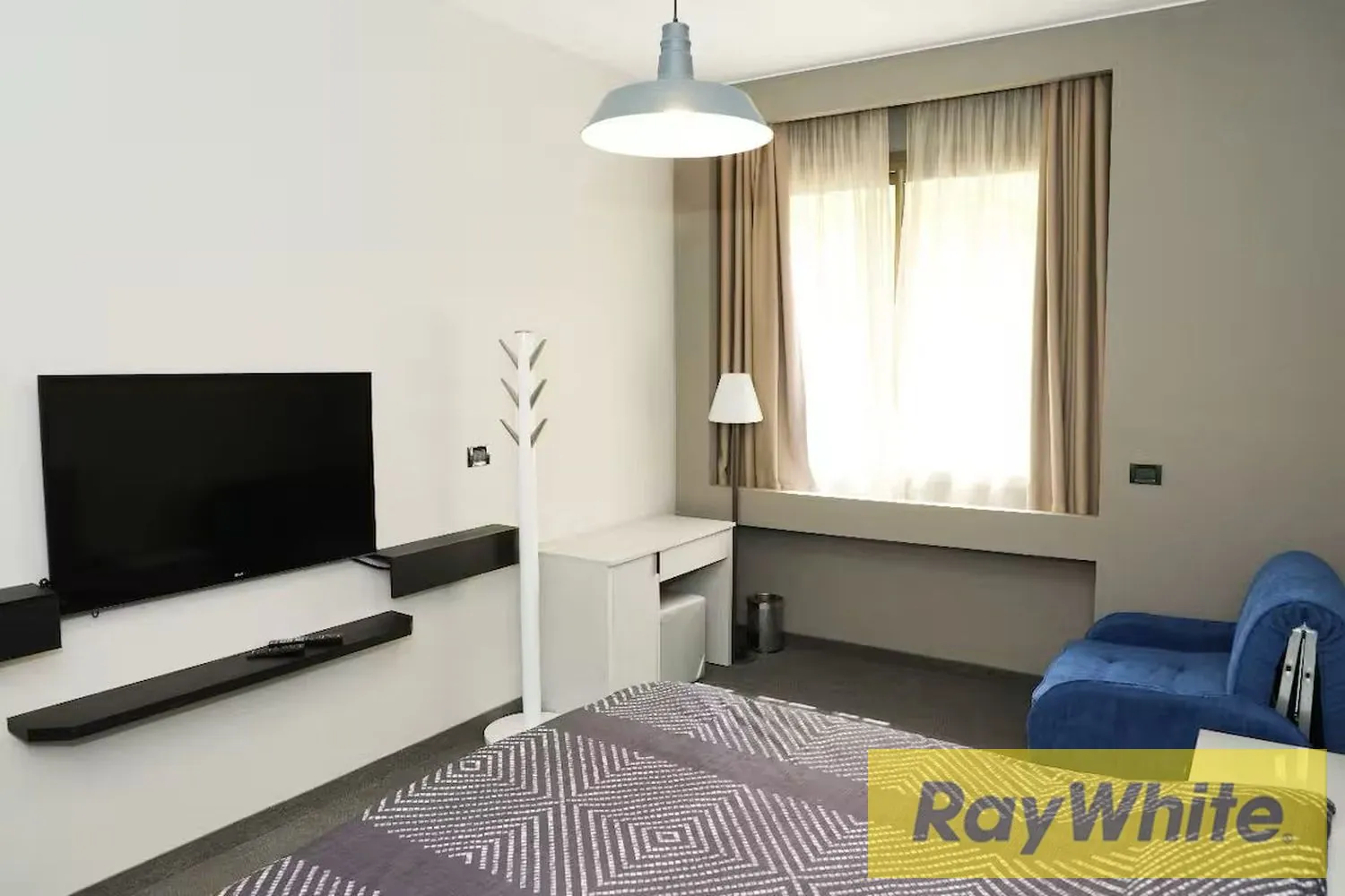Studio For Rent In Saifi Village – Cozy Living With Garden Access