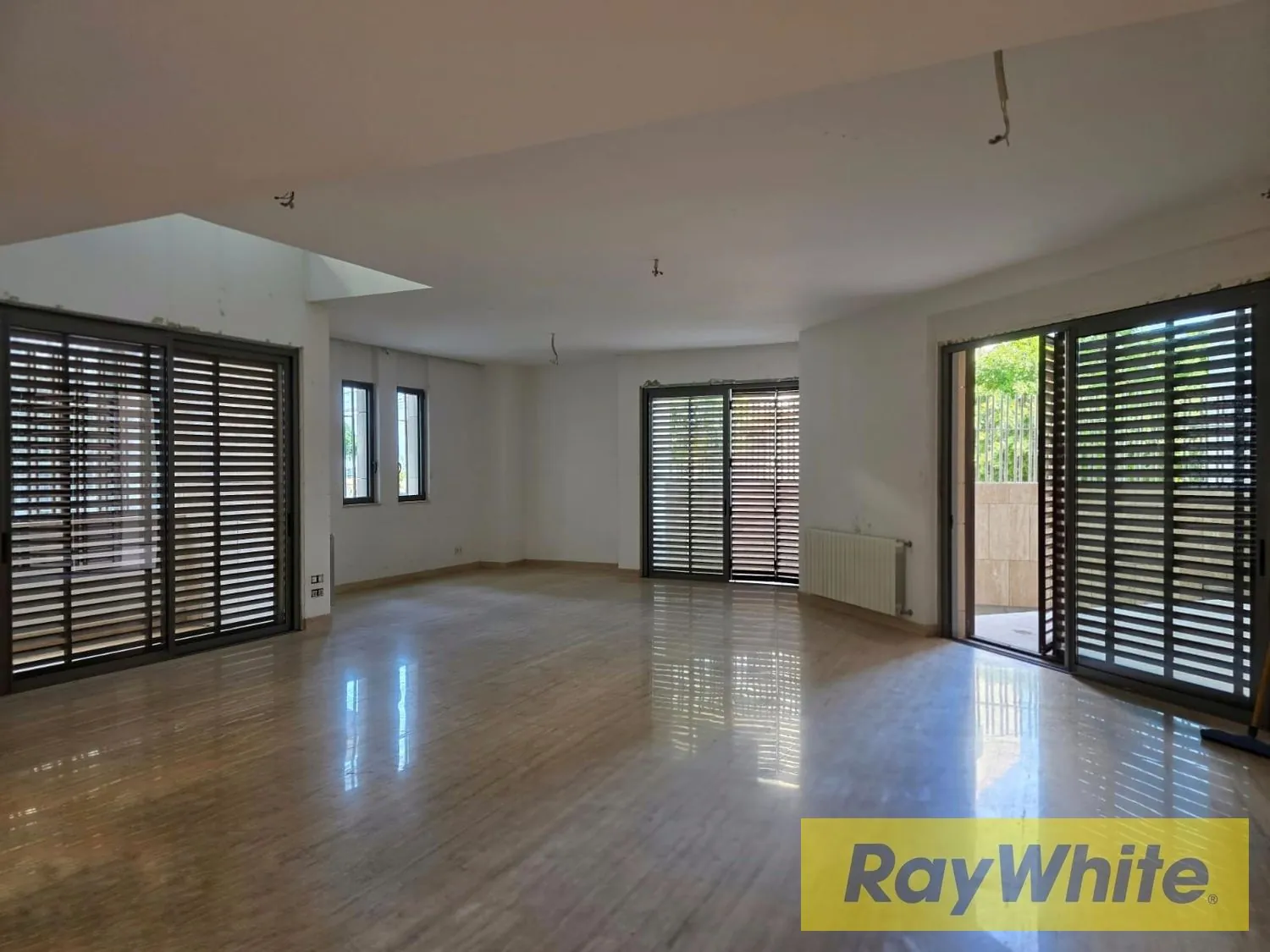High-end Duplex For Rent In Gemmayzeh