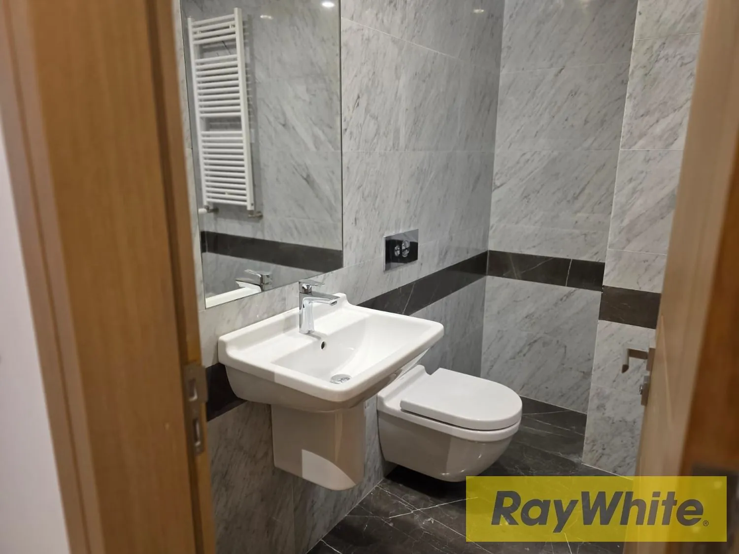 High-end Duplex For Sale In Gemmayzeh — photo 4