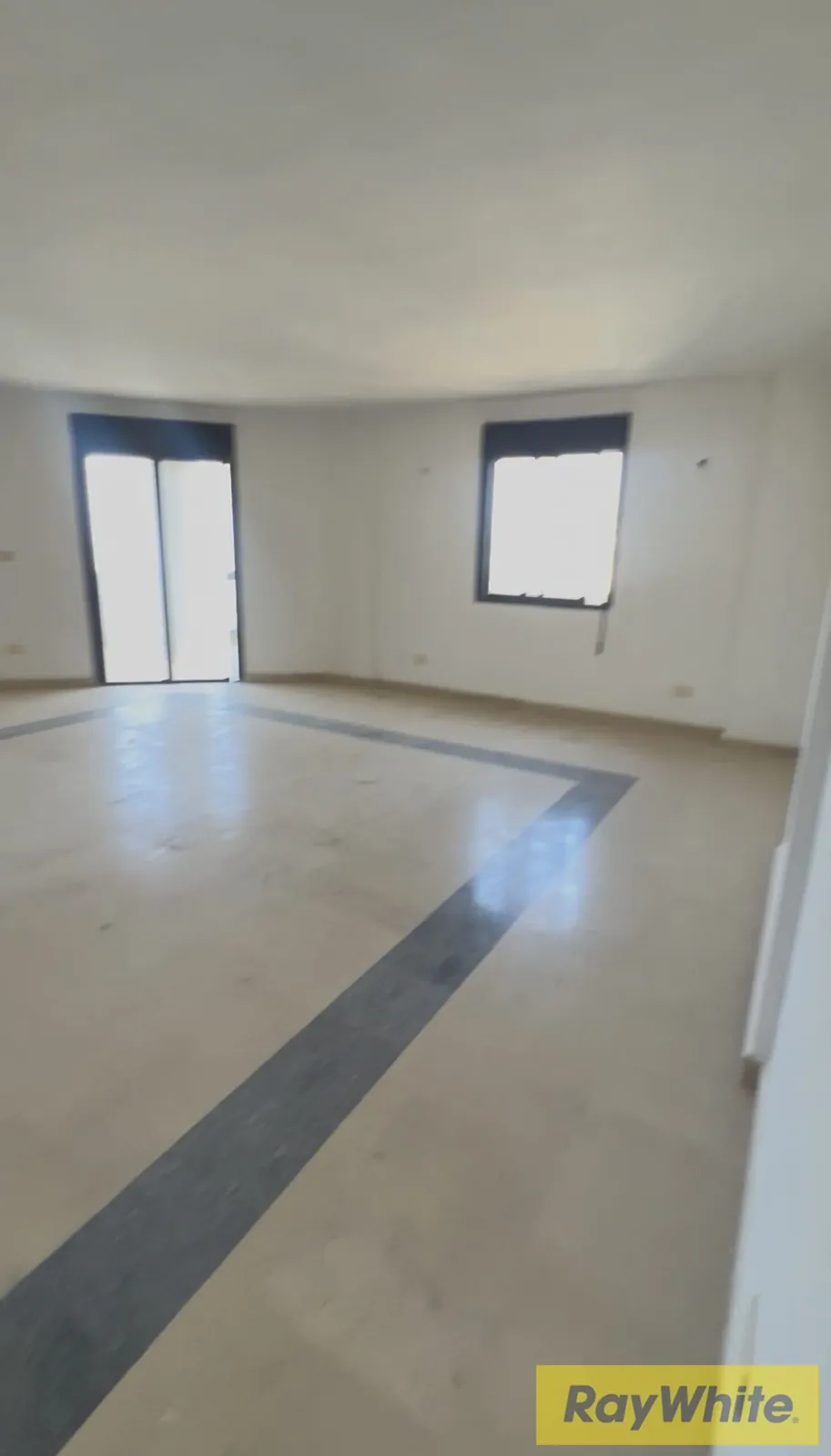 Duplex For Sale In Ain Saade – Spacious Family Living