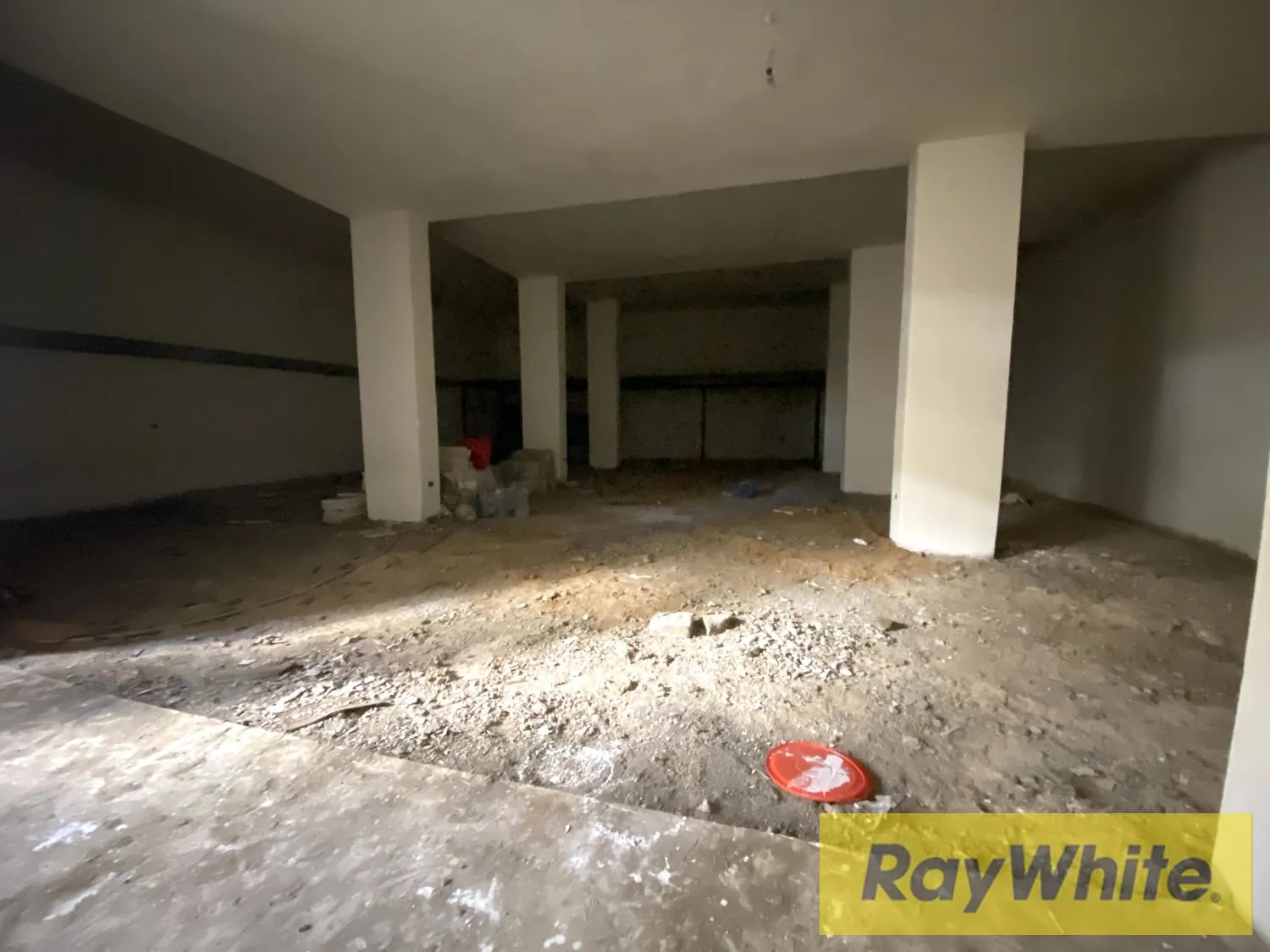 Warehouse For Sale In Jdeideh – Prime Location And Easy Access — photo 3