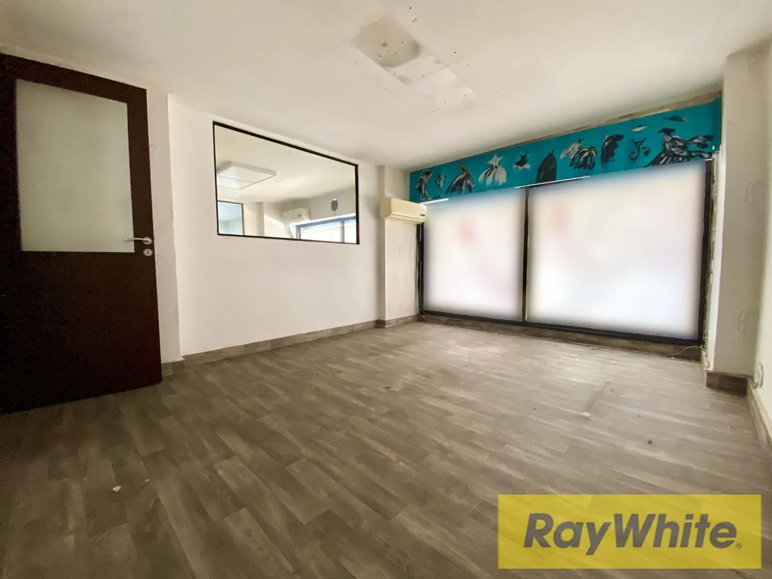 Shop For Sale In Baouchriyeh – Main Road — الصورة 5
