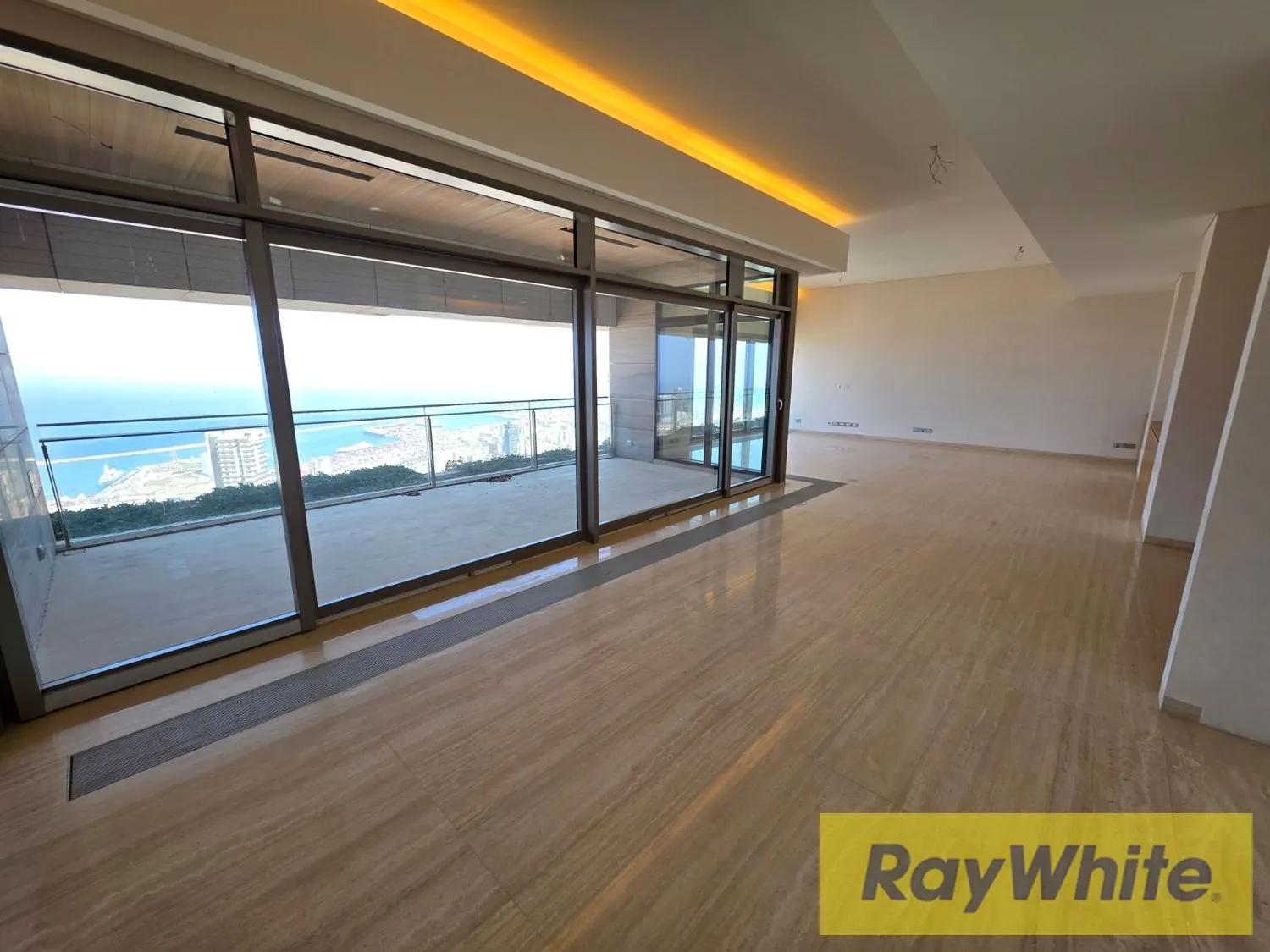 Apartment For Sale In Sassine, Achrafieh — الصورة 3