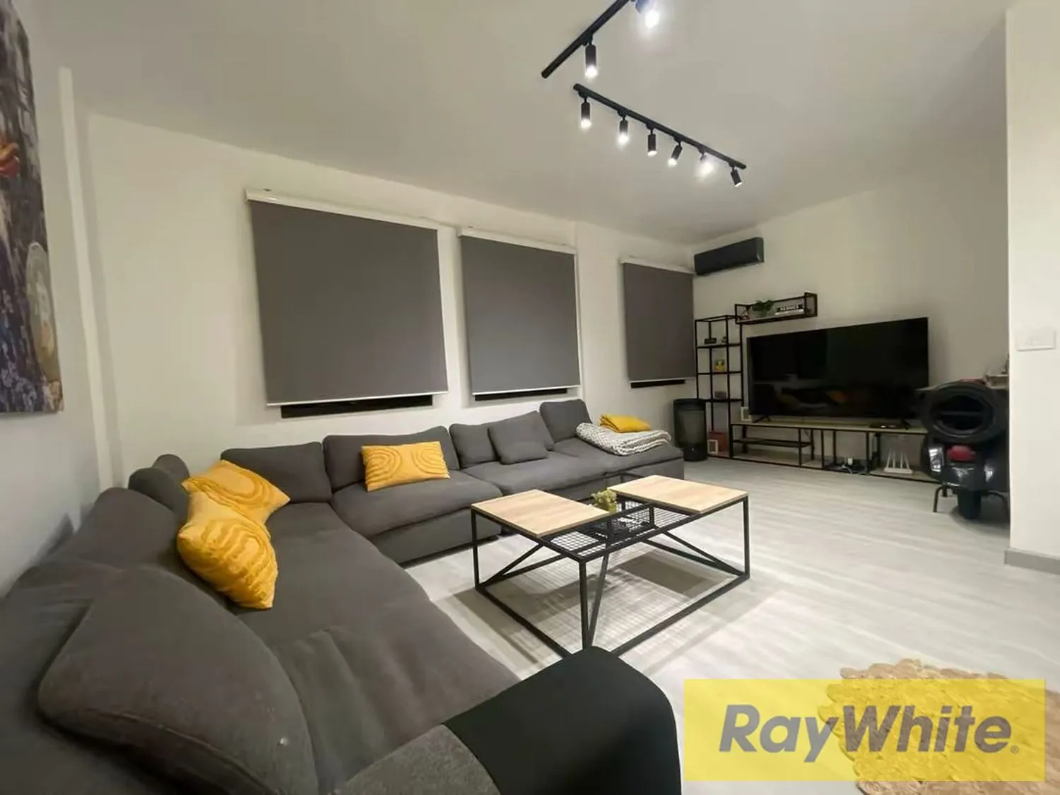 Apartment For Rent In Rmeil, Achrafieh – 80 Sqm — الصورة 2