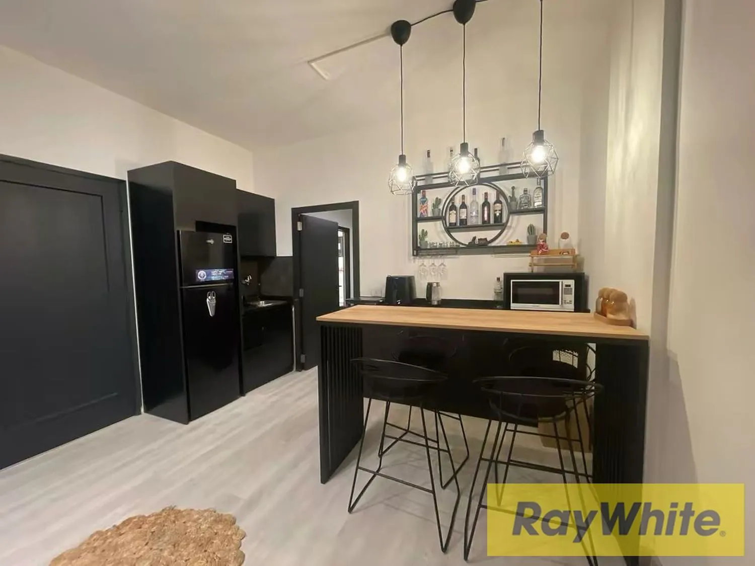 Apartment For Rent In Rmeil, Achrafieh – 80 Sqm — الصورة 4
