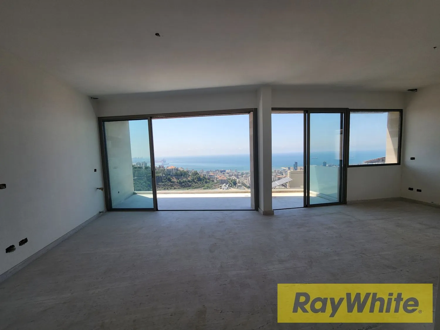Duplex For Sale In Bsalim — الصورة 2