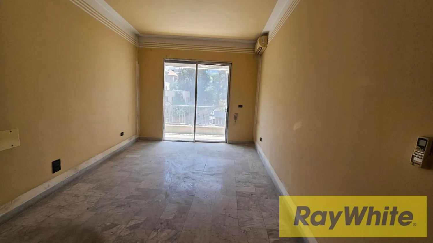 Apartment For Sale In Koraytem – 350 Sqm Spacious Residence — الصورة 5