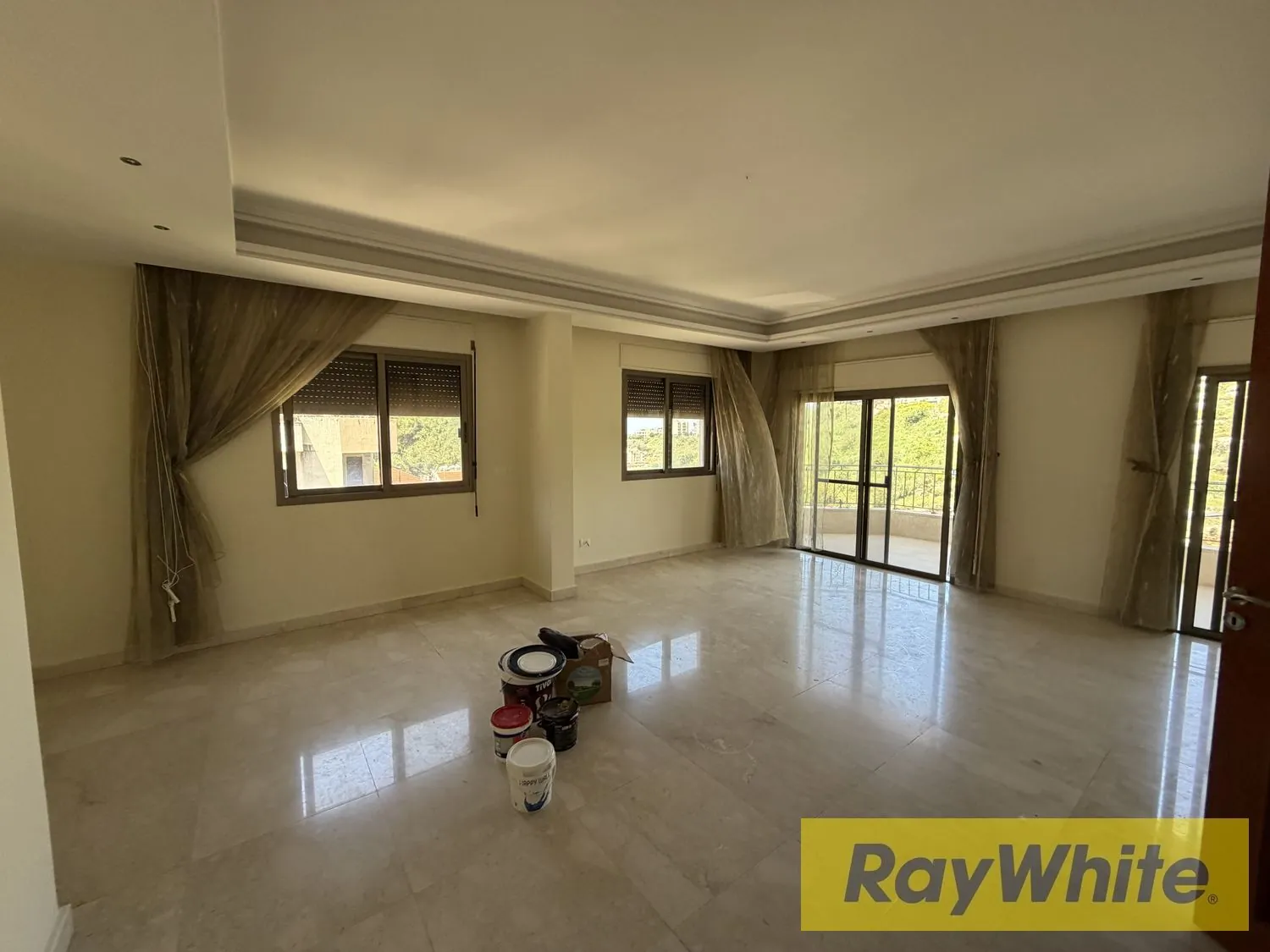 Spacious Apartment For Rent In Awkar — photo 2