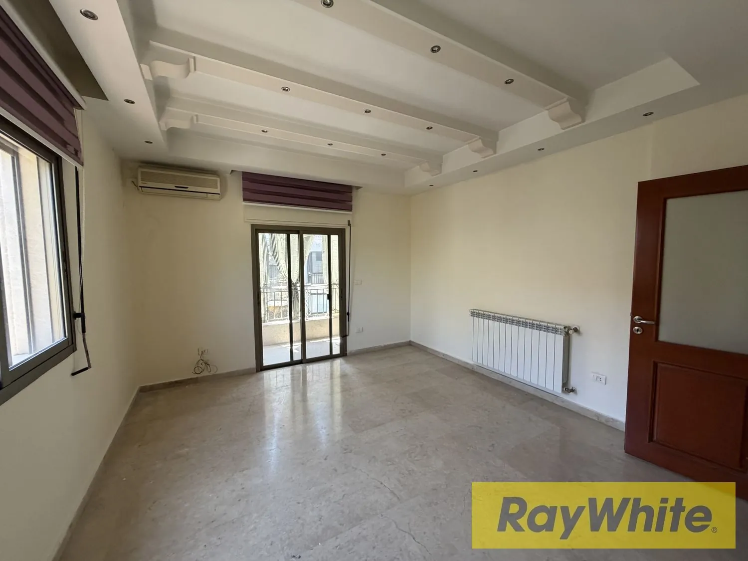Spacious Apartment For Rent In Awkar — photo 4
