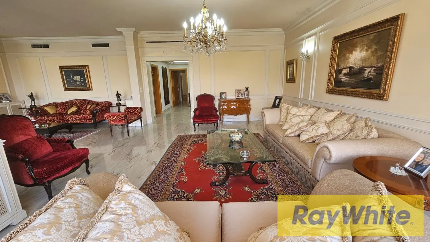 Apartment For Sale In Hazmieh| Prime — photo 2