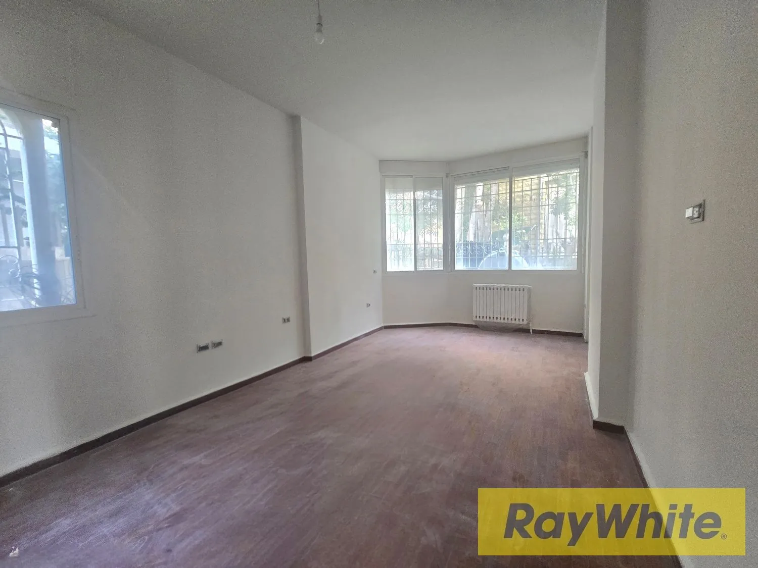 Exclusive Terrace Apartment For Sale In Mtayleb | Prime Location — photo 5