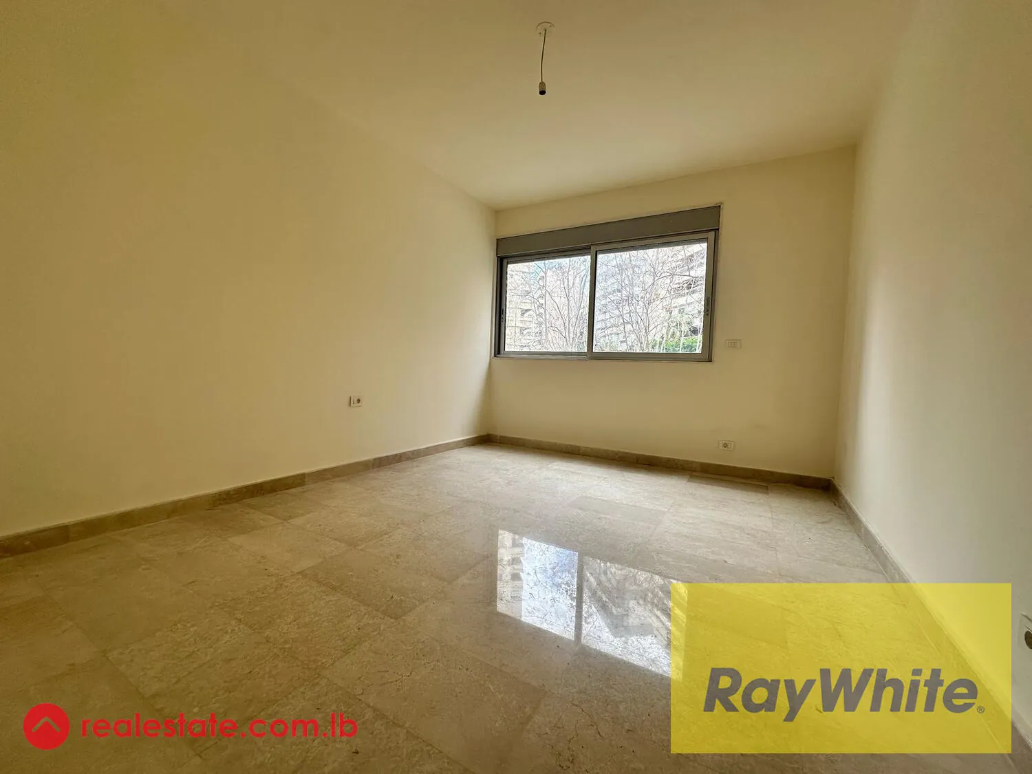 Apartment For Sale In Tallet Khayat