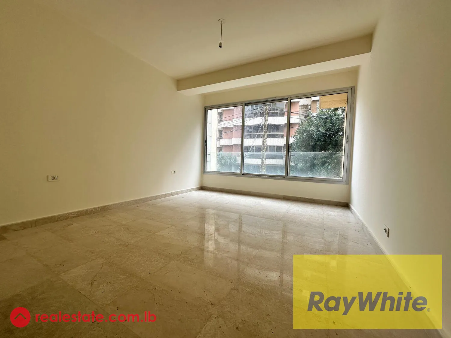 Apartment For Sale In Tallet Khayat — الصورة 2