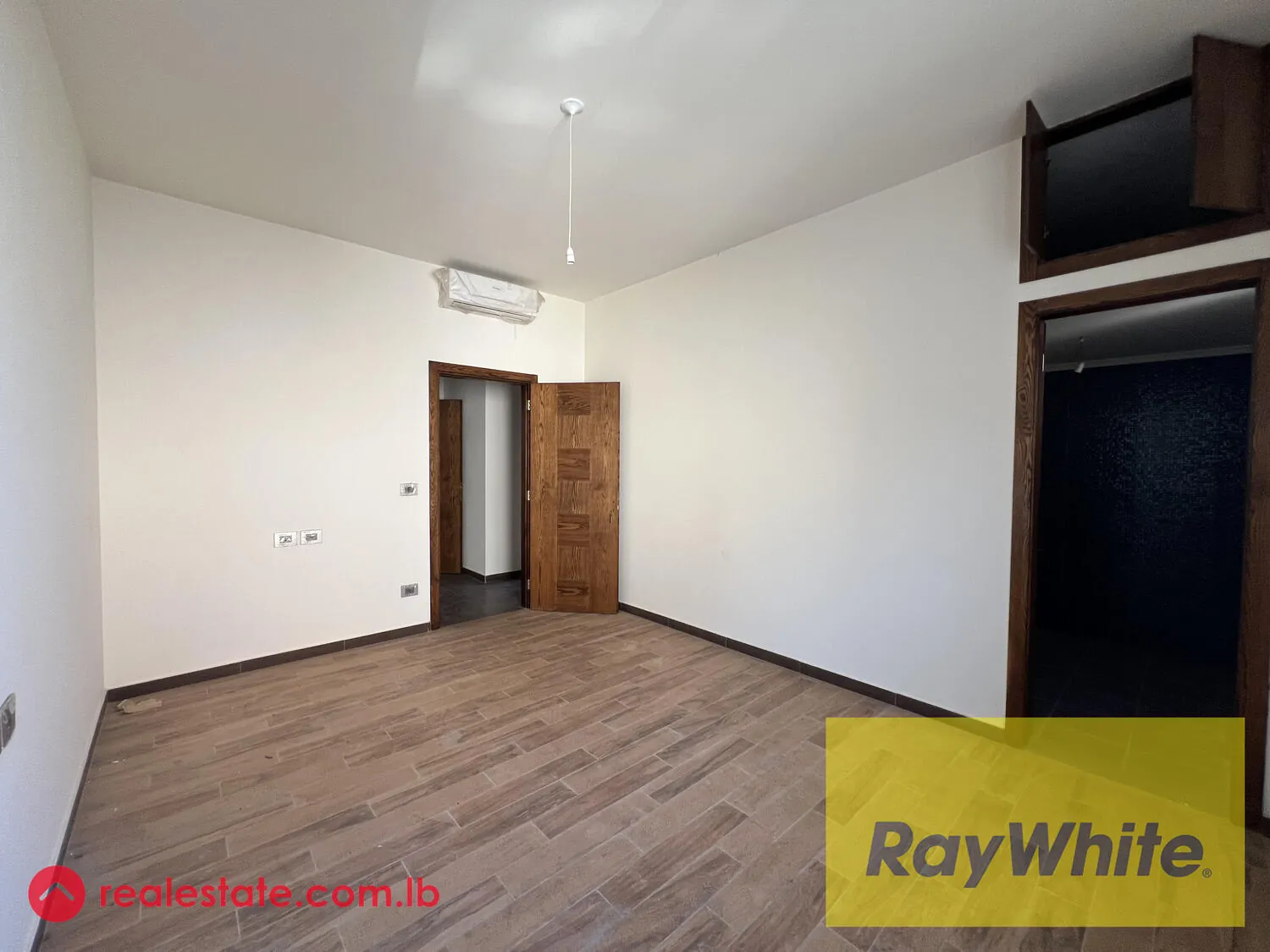 Apartment For Sale In Bsalim — الصورة 5