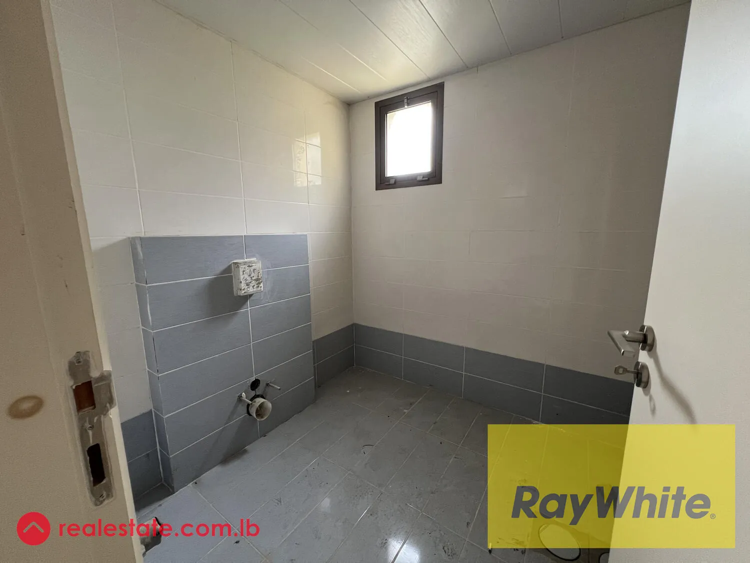 Duplex For Sale In Bsalim — الصورة 3