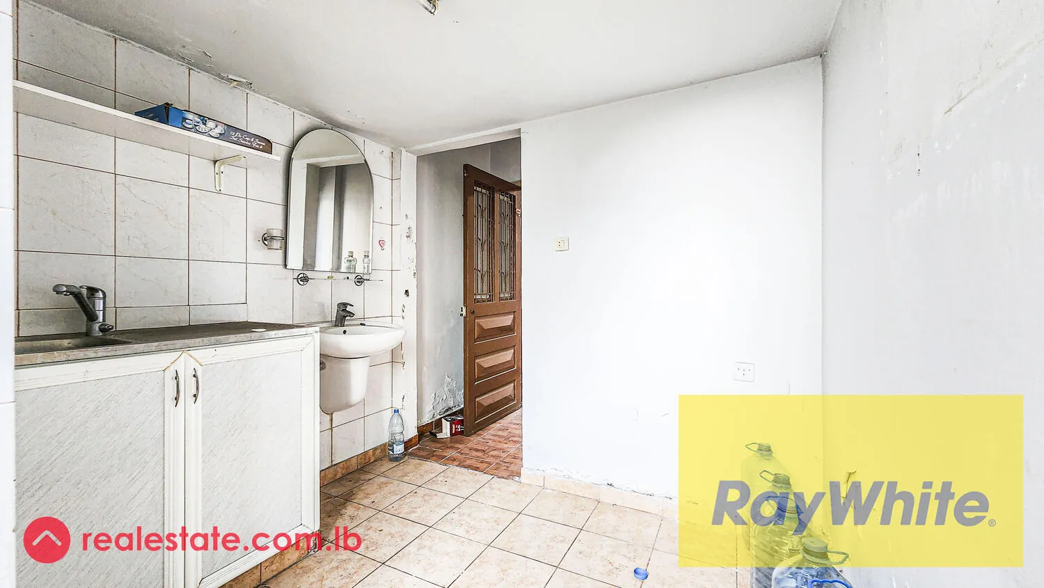 Apartment For Rent In Achrafieh — الصورة 2