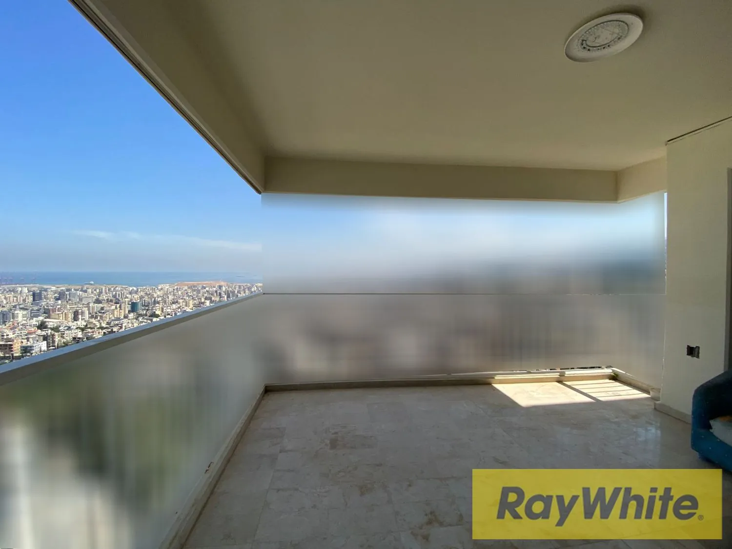 Spacious 260 Sqm Apartment For Sale In Mar Roukoz – Prime Residential Location — الصورة 5