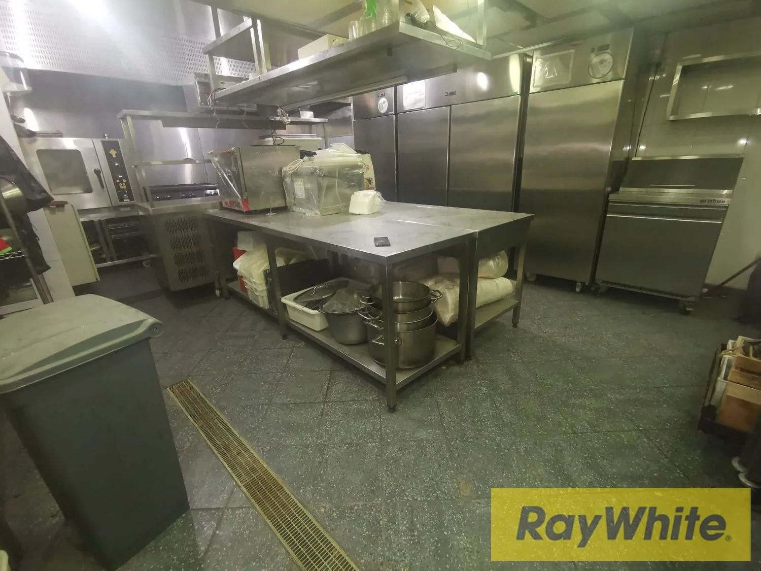 Central Kitchen For Sale In Nahr El Mot — photo 5