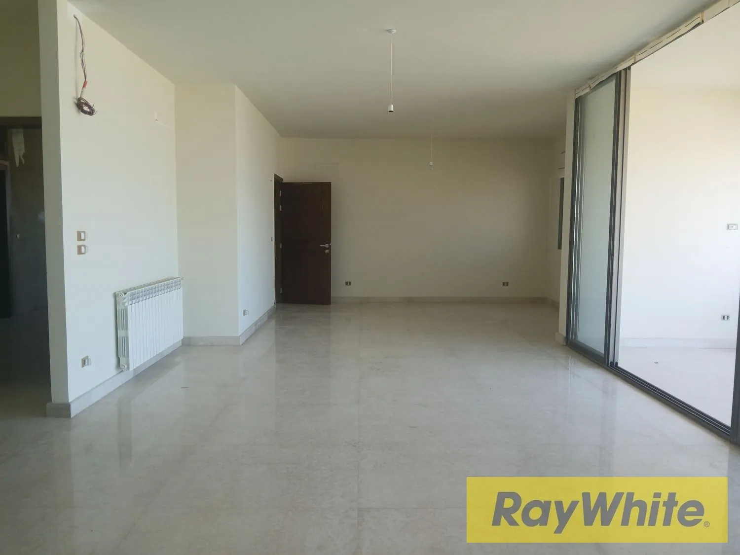 Apartment For Sale In Kornet Chehwan