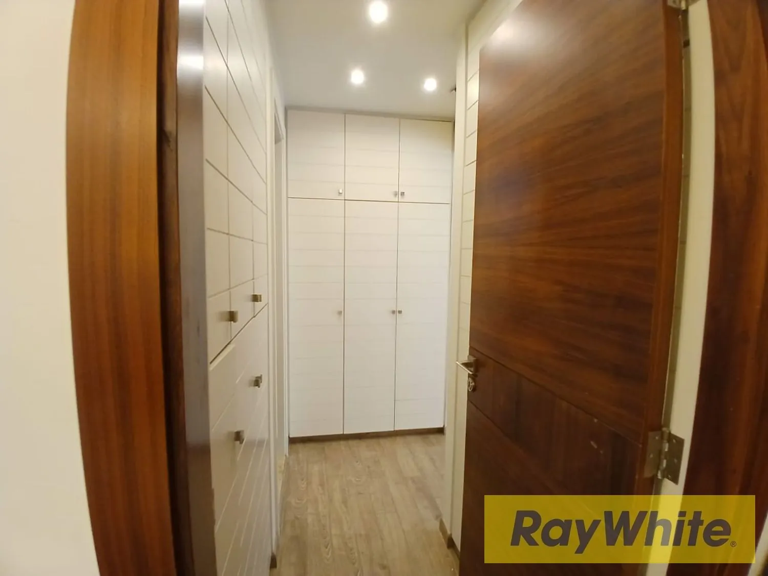 Apartment For Sale In Rabieh | Sea View — الصورة 3