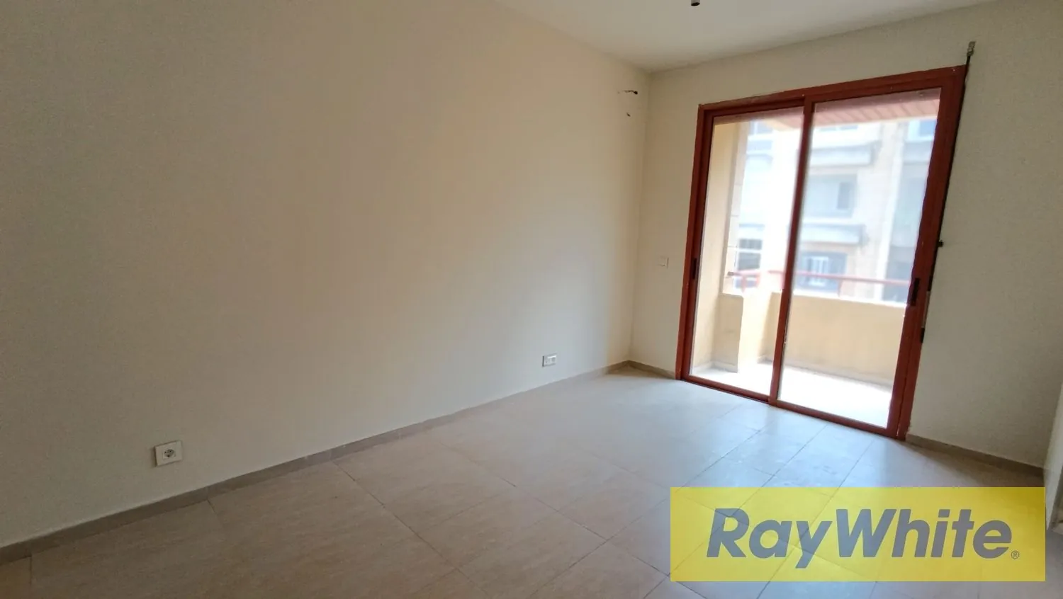 Apartment For Sale In Elissar — الصورة 4