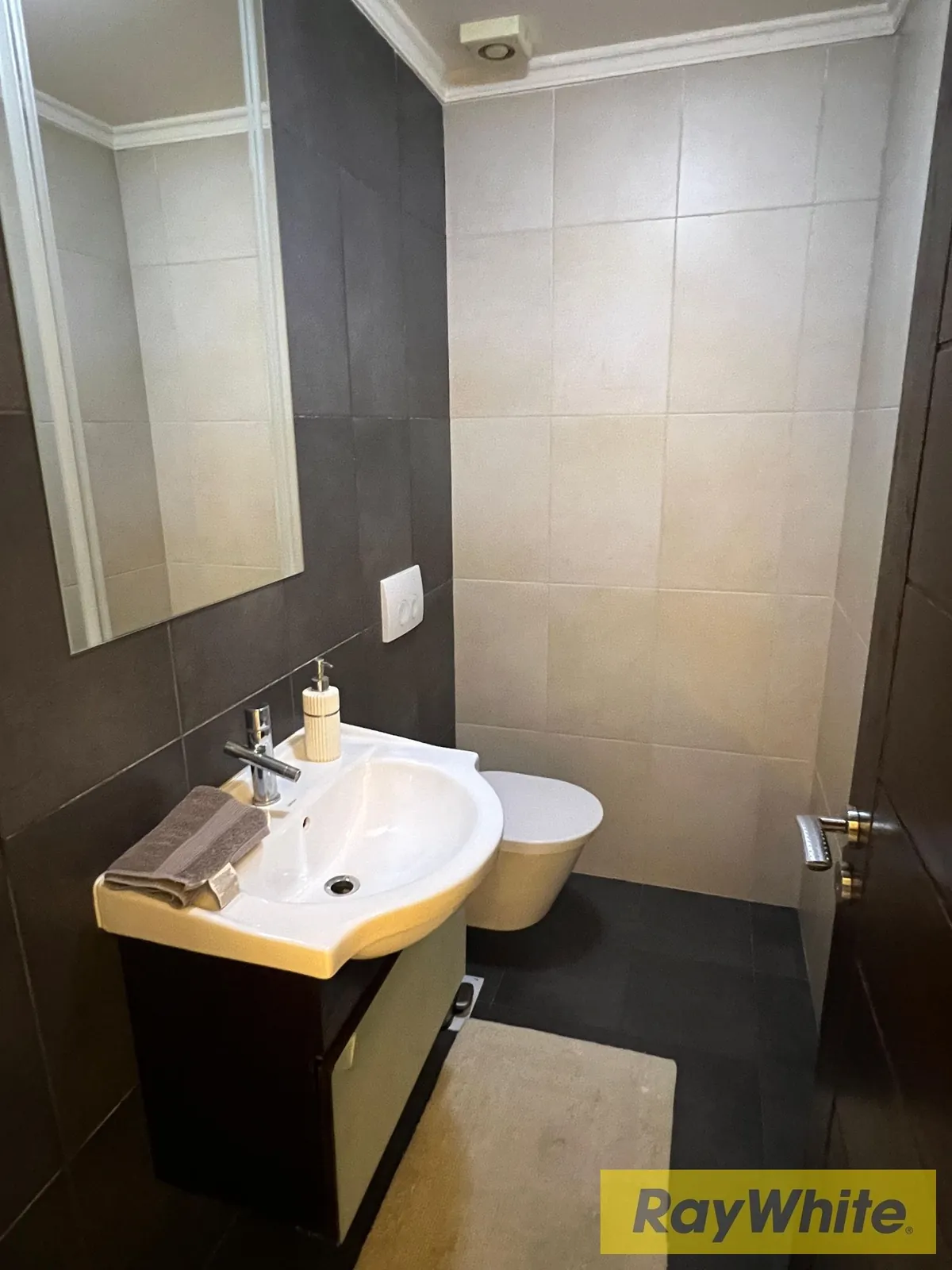 Apartment For Sale In Baabda — photo 4